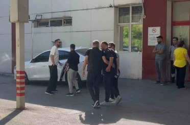 Bursa’da gözaltına alınan Haluk Levent, sorgulanmak üzere İstanbul’a gönderildi 