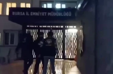 Bursa’da kuyumcuya silahlı yağma girişiminin şüphelisi yakalandı 