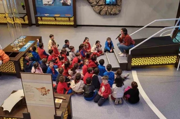 Bursa’da Öğrenciler GUHEM’de uzayın derinliklerine yolculuk yaptı 