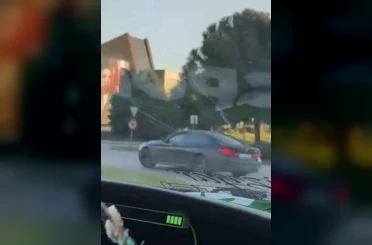 Bursa’da otomobil böyle drift attı 