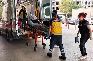 Bursa’da otomobil şarampole uçtu: 2 yaralı
