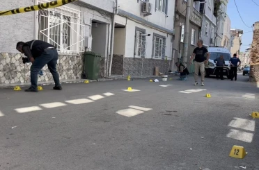Bursa’da sokak ortasında kurşun yağmuruna tutulan şahıs ağır yaralandı 