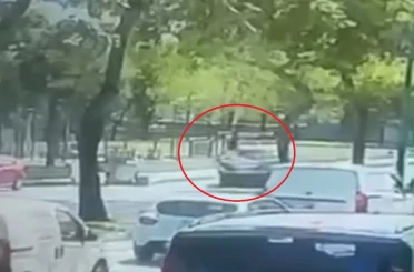 Bursa’da ticari aracın çarptığı adam hayatını kaybetti: Kaza anı kamerada 