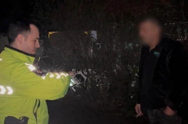 Bursa’da trafik polisinin tuvaleti gelen alkollü sürücüyle imtihanı 