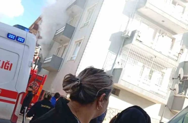 Bursa’da yangın faciası...Yatalak adam alev kapanında kaldı 