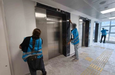 Bursa’da yükümlüler KYK yurtlarını temizledi 