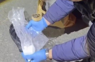 Bursa’da zehir tacirlerine operasyon: Kokain ve çok sayıda silah ele geçirildi 