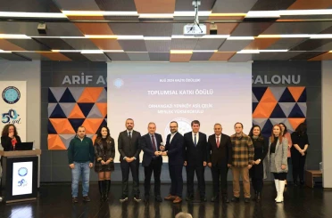 BUÜ’de 2024 yılı kalite ödülleri sahiplerini buldu 