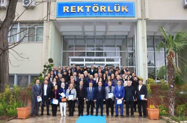 BUÜ’de akredite olan programlara teşekkür belgesi 