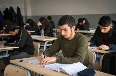Büyükşehir Belediyesi 507 YKS öğrencisini sınava hazırladı 