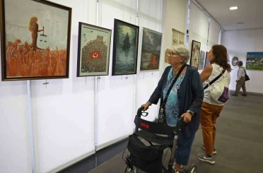 Büyükşehir Belediyesi’nden Cumhuriyet’in 102. Yılı’na özel sergi 
