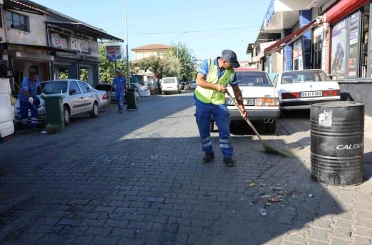 Büyükşehir sanayi sitelerinde temizlik çalışması gerçekleştirdi 