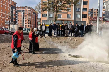 Büyükşehirden 16 ilçede din görevlilerine afet ve yangın eğitimi: Bin 740 personele farkındalık çalışması 