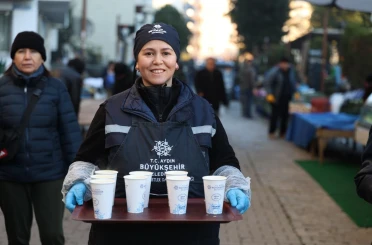 Büyükşehir’den soğuk günlerde sıcak hizmet 