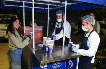 Büyükşehir’den soğuk sınav haftasında öğrencilere sıcak çorba ikramı 