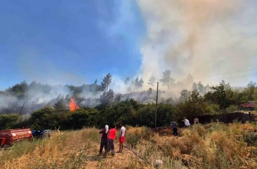 Büyükşehir’in dağıttığı yangın tankerleri görevde 