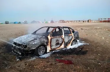 Çalıştırılırken yangın çıkan otomobil küle döndü
