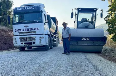 Çameli Belediyesi asfalt yenileme çalışmalarını sürdürüyor

