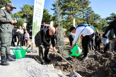 Çameli’de 11 Kasım Milli Ağaçlandırma Günü kapsamında fidanlar toprakla buluştu 