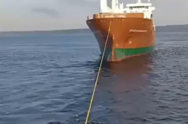 Çanakkale Boğazı’nda genel kargo gemisi makine arızası yaptı
