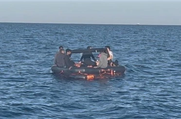 Çanakkale’de 23 kaçak göçmen kurtarıldı 