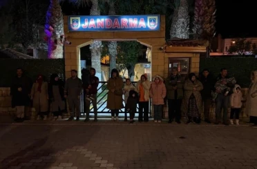 Çanakkale’de göçmen kaçakçılığı operasyonu: 6 organizatör ve 105 kaçak göçmen yakalandı 