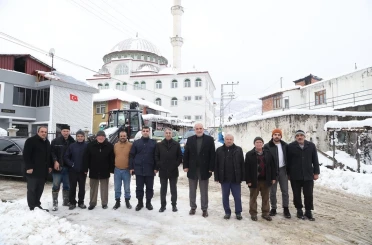 Canik’te kar mesaisi: Kaymakam Aydın ve Başkan Sandıkçı sahada 