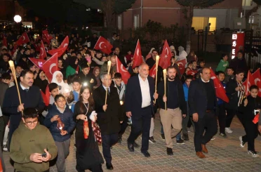 Canik’te Ramazan’ın gelişi fener alayıyla karşılandı 