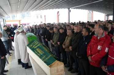 Cansız bedenleri 9. günde bulunan anne-oğul toprağa verildi