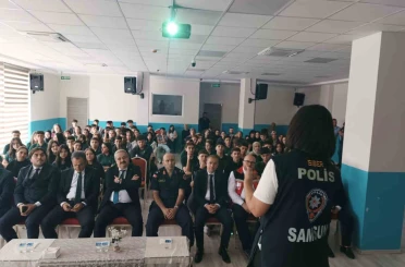 Çarşamba’da lise öğrencilerine bağımlılıkla mücadele semineri
