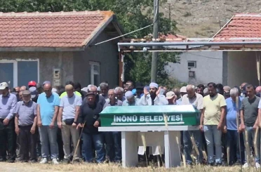 Çay bahçesinde 5 kişiyi bıçaklayan ve cezaevinde hayatını kaybeden şahsın cenazesi defnedildi 
