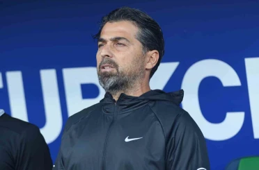 Çaykur Rizespor’da, İlhan Palut istifa etti 