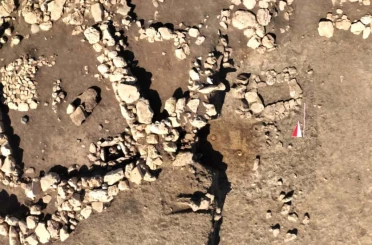 Çayönü Tepesi’nde 8 mezar gün yüzüne çıkarıldı 