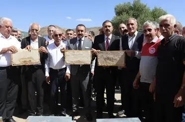 Çelikhan’da bal hasadı şenliği gerçekleştirildi
