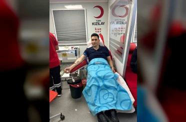 Çermik Kaymakamı Karataş kan bağışında bulundu 