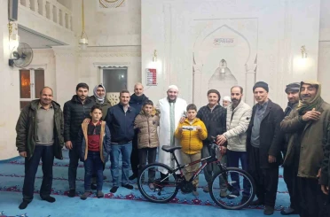 Çermik’te başarılı öğrencilere bisiklet ve akıllı saat hediye edildi 