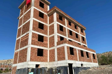 Çermik’te Kur’an kursunun kaba inşaatı tamamlandı 