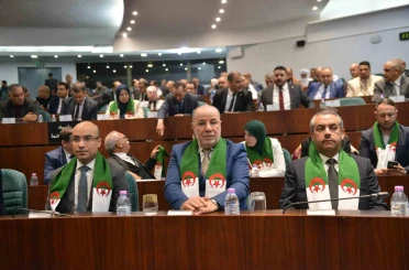 Cezayir’de Fransız sömürgeciliğini suç ilan eden yasa tasarısı oybirliği ile kabul edildi 