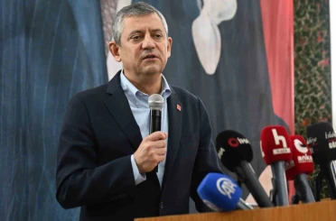 CHP Genel Başkanı Özel depremin 3. yıl dönümünde Gaziantep’i ziyaret etti 