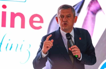 CHP Genel Başkanı Özel: "Merkezi hükümetle yerel yönetim birbirinin düşmanı değildir" 