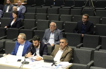 CHP’li Başkan Tanju Çelik’in, belediyenin maaş paralarını SGK’nın istediği yönündeki sözlerine yalanlama 