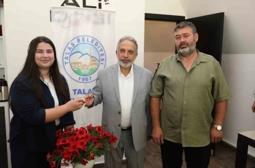 Çiçek Şenliği Fotoğraf Yarışması’nda ödüller sahiplerini buldu 