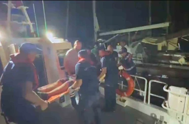 Çiftlik koyunda yaralanan vatandaşa Sahil Güvenlikten tıbbi tahliye 