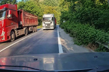 Cinayete teşebbüs gibi hatalı sollama kamerada 