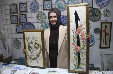 Çini sanatçısı Özlem Aşar: "Vav ile Elif’in aşkını eserlerime yansıtıyorum" 