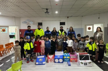 Cizre’de minik öğrenciler polislik mesleğini tanıdı 