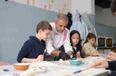 Çocuklar tatili atölye etkinlikleri ile geçiriyorlar 