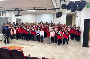 Çocuklara 112 Acil Çağrı hattının etkin kullanımı anlatıldı 