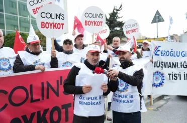 Colins’te grev kararı 