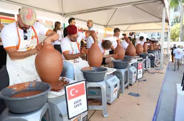 Çömlek Festivali’nde dünyaca ünlü eller yarıştı
